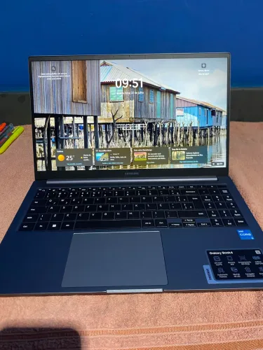 Notebook Samsung Galaxy Book 4 i3 Intel