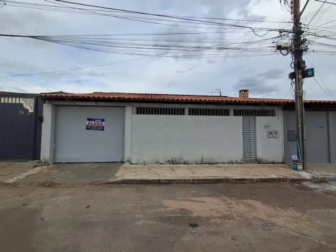 CASA 03 QUARTOS COM SUITE -  QUADRA 28 SETOR OESTE - GAMA/DF