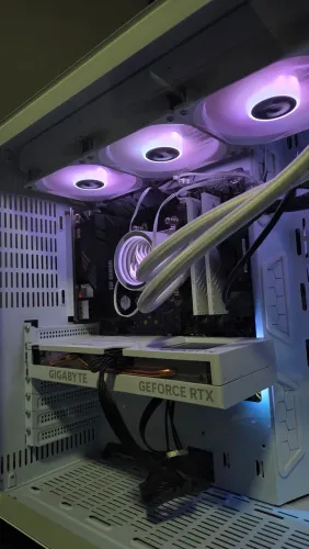 Setup Gamer Completo PC RTX 4060 + Monitor + Teclado G915
