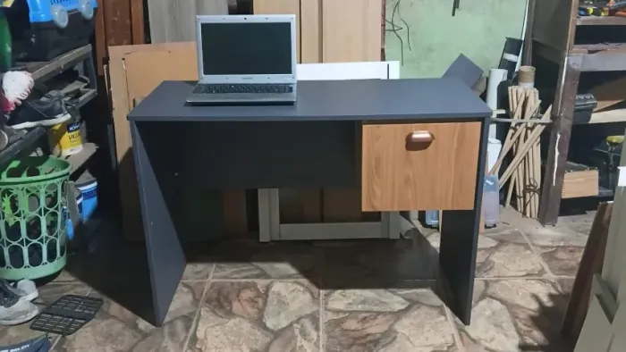 Mesa de escritório 
