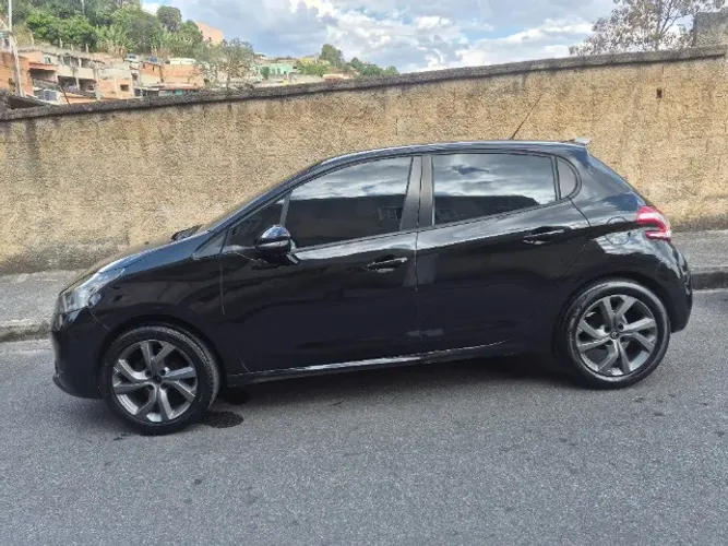 Peugeot 208 Active/active Pack 1.5 Flex 8V 5P 2014
