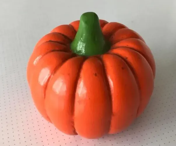 mini abóbora em resina - enfeite - decoração