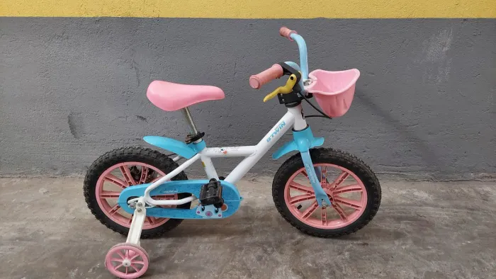 Bicicleta infantil Btwin aro 16 feminina
