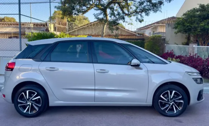Citroen C4 Picasso Seduction 1.6 Turbo 16V Aut. 2018