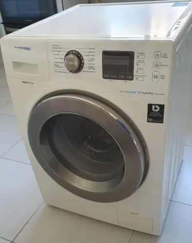 Lava e seca Samsung 10,1kg com defeito