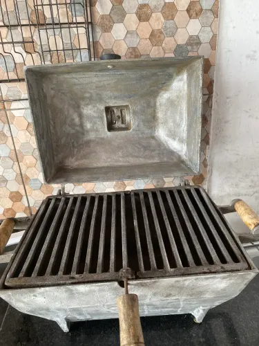 Churrasqueira de alumínio 