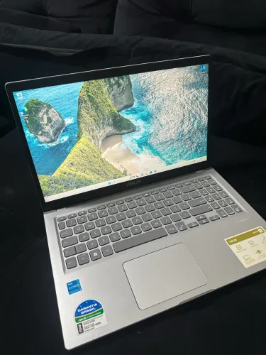 Notebook Asus vivobook i3 12th 12GB RAM