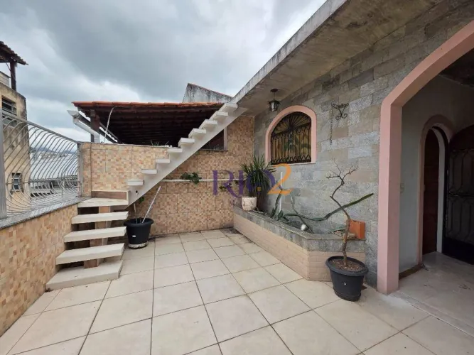 Apartamento Triplex com 3 dormitórios para alugar, 245 m² por R$ 3.747,00/mês - Rio Compri