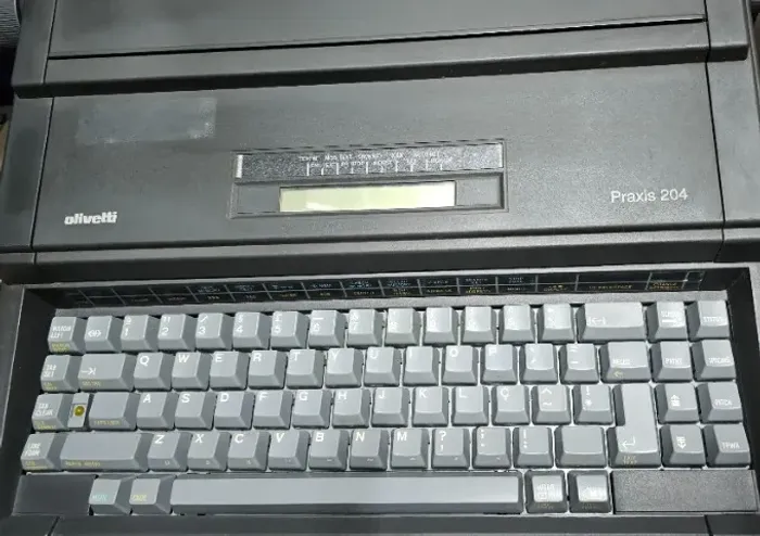 Maquina de escrever eletrônica