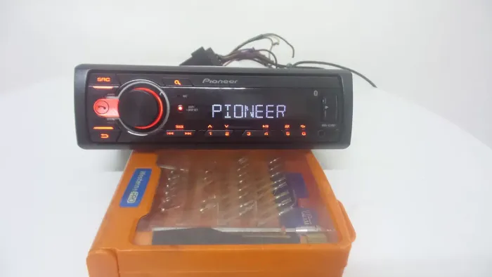 Pioneer MVH-S218BT