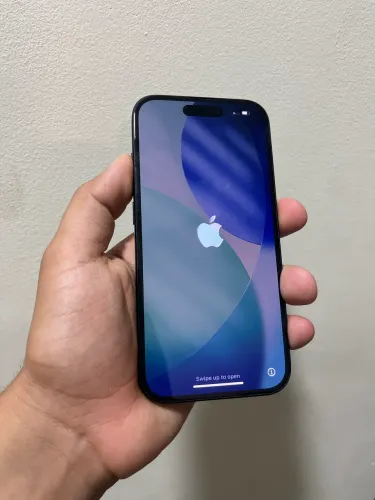iPhone 15 128GB