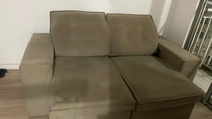 SOFÁ RETRÁTIL 3 LUGARES