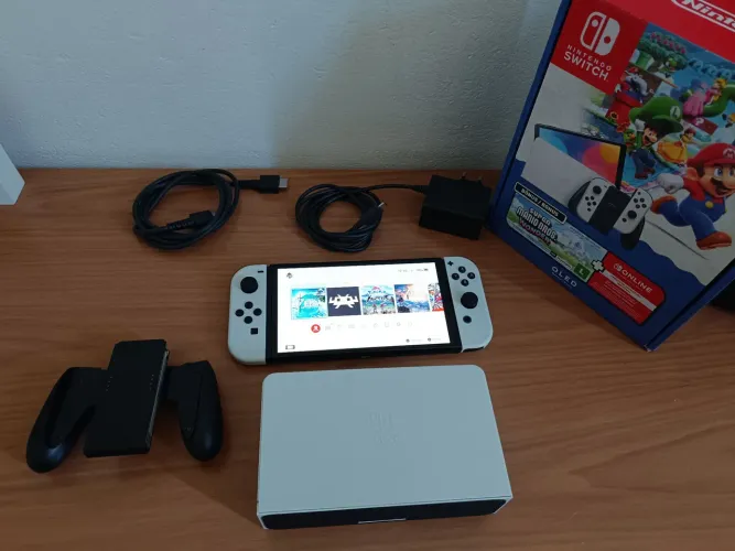 NINTENDO SWITCH OLED DESBLOQUEADO 