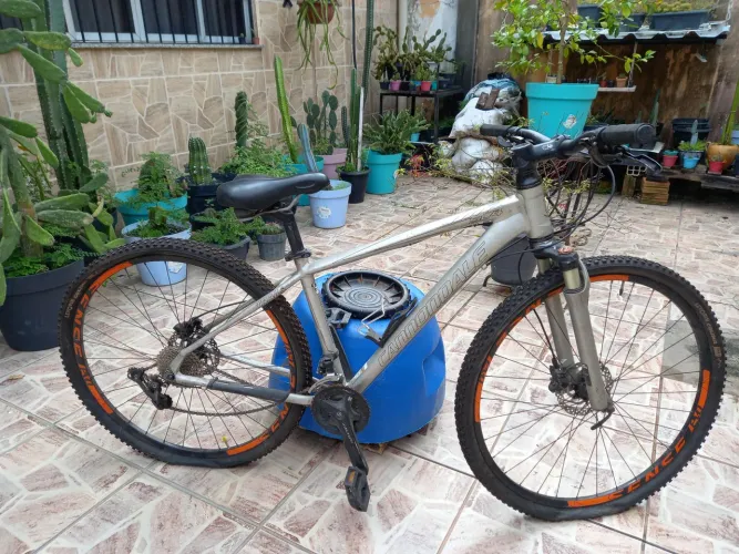 Bicicleta Cannondale