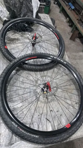 Rodas e pneu aro 29