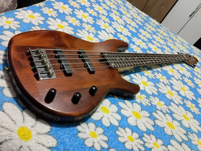 Baixo Yamaha BB N5 ativo