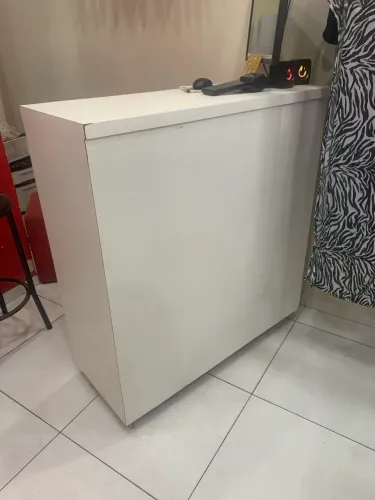 Balcão caixa/atendimento em MDF excelente estado