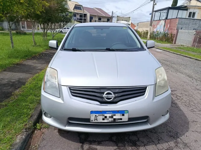 Nissan Sentra S 2.0/ 2.0 Flex Fuel 16V Aut. 2011