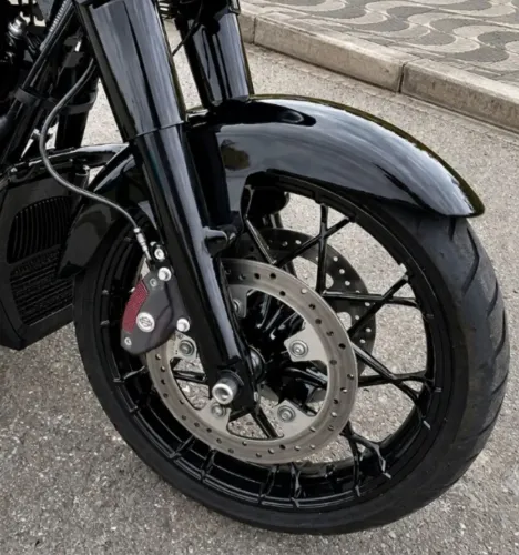 Paralama Dianteiro Menor (Esportivo) para Harley Davidson Road Glide / Road King c/ aro 19