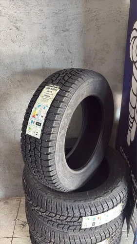 Pneus Trazano 205/60 Aro 16