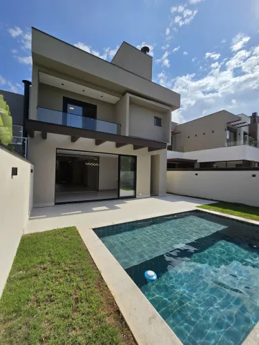 CASA COM PISCINA NO CONDOMINIO BRISAS DA MATA MALOTA JUNDIAÍ. AT300m² |AC257m² | 3suítes |