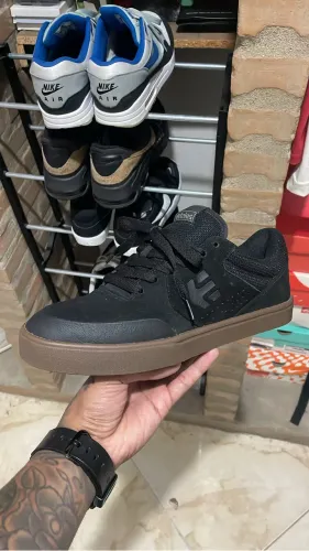 Tenis etnies marana