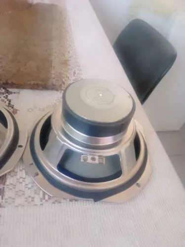 Alto falante 8 polegadas 4 ohms 