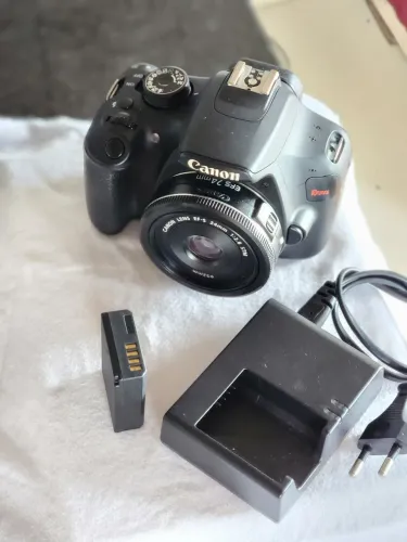 CANON T5