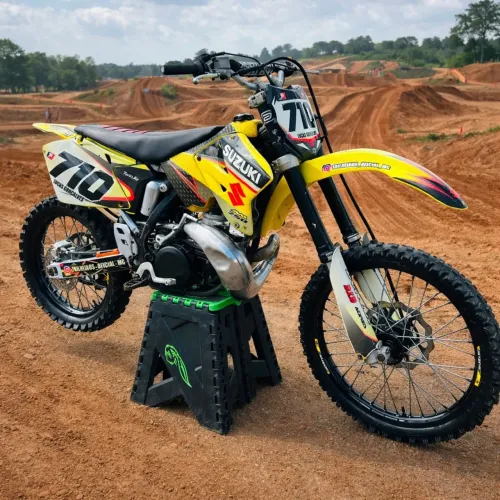 Suzuki Rm 2T OPORTUNIDADE ÚNICA 