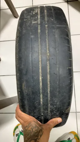 Pra desocupar espaço