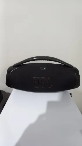 Vendo JBL bombox 3