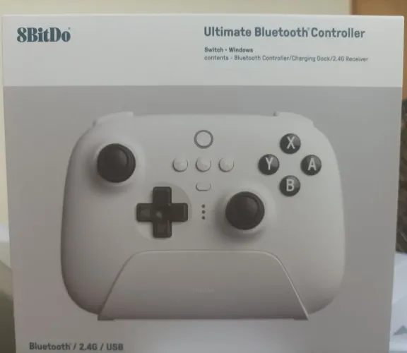 Controle ultimate 8bitdo Bluetooth 2.4g novo e lacrado