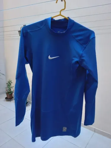 camiseta NIKE PRO COMBAT