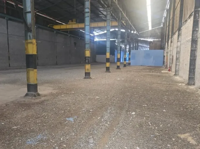 Imóvel para aluguel com 2250 metros quadrados em Remédios - Osasco - SP