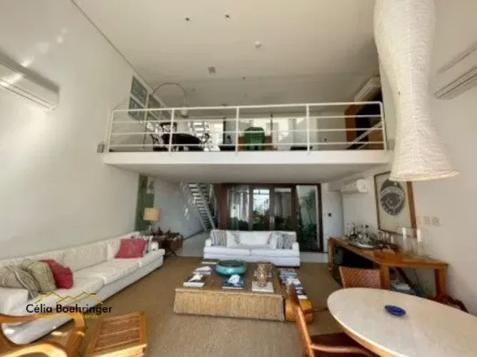 Vendo casa em condomínio - Guarujá