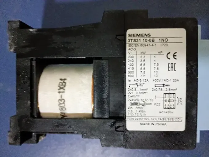 Contator Siemens 3TS31 10-0B (12A) - Novo Original