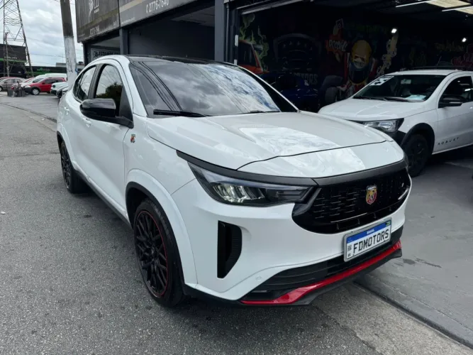 Fiat Fastback Abarth Turbo Flex 1.3 Aut. 2025
