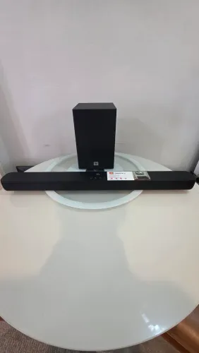 Soundbar JBL Cinema 2.1 canais