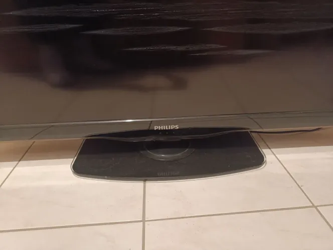 Smart TV Philips 40'' - Mod. 40PFL6606