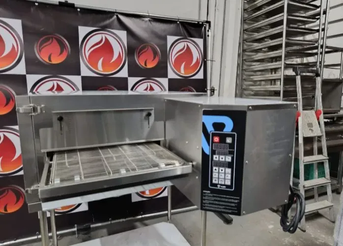 Forno esteira elétrico novo