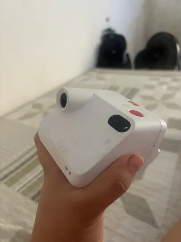 Câmera Instantânea Polaroid Go 2a Geração Com Espelho Branco