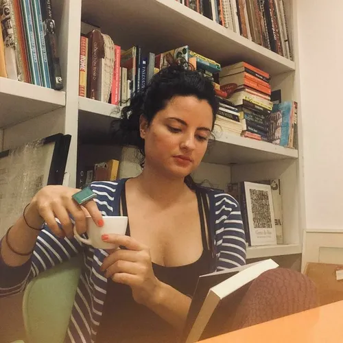 Aulas de Inglês particular - Foco em Conversação/ Professora formada na Inglaterra