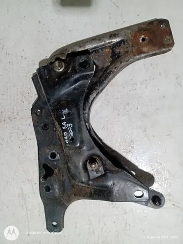 Balança lado Direito Ford/KA 1.0 8V.  2000/04 Enduro .