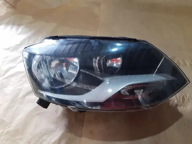 Farol Fox 2011 a 2014