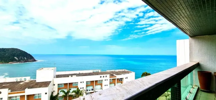 Condominio Penhasco das Gaivotas, Apartamento a venda com vista mar.
