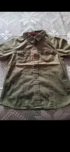 Camisa Manga Curta Verde infantil tamanho 6