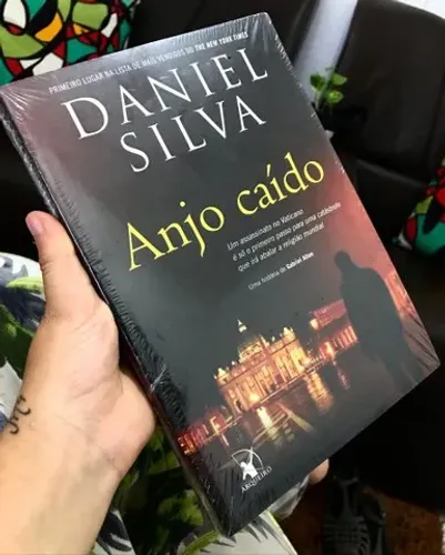 2 Livros de Daniel Silva - Anjo Caído e O Desertor