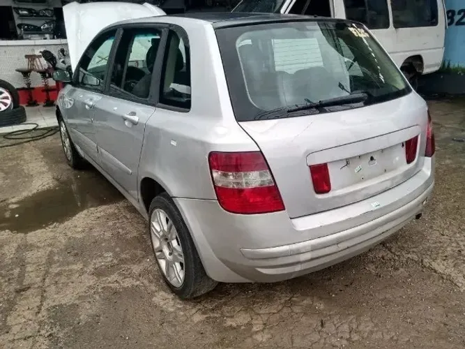 Fiat Stilo 1.8 16v 2004 Retirada De Peças