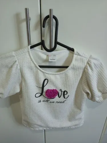 Roupas femininas infantil - calça jeans, vestidos, blusas, etc. - de 9 a 11 anos