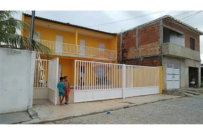 Excelente oportunidade de investimento com 4 Casas em Piabeta